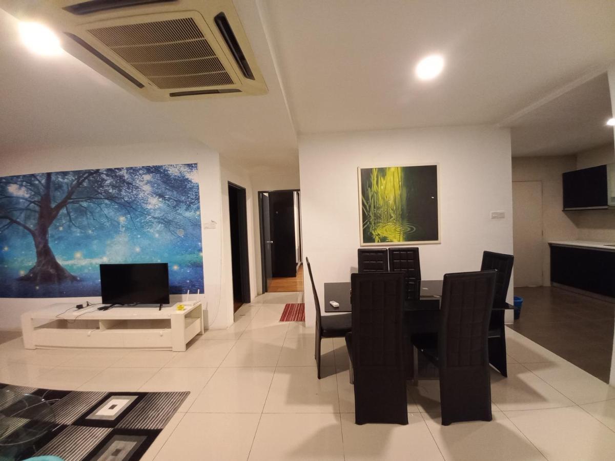One Maxim Residence At Taragon Kuala Lumpur Exteriör bild