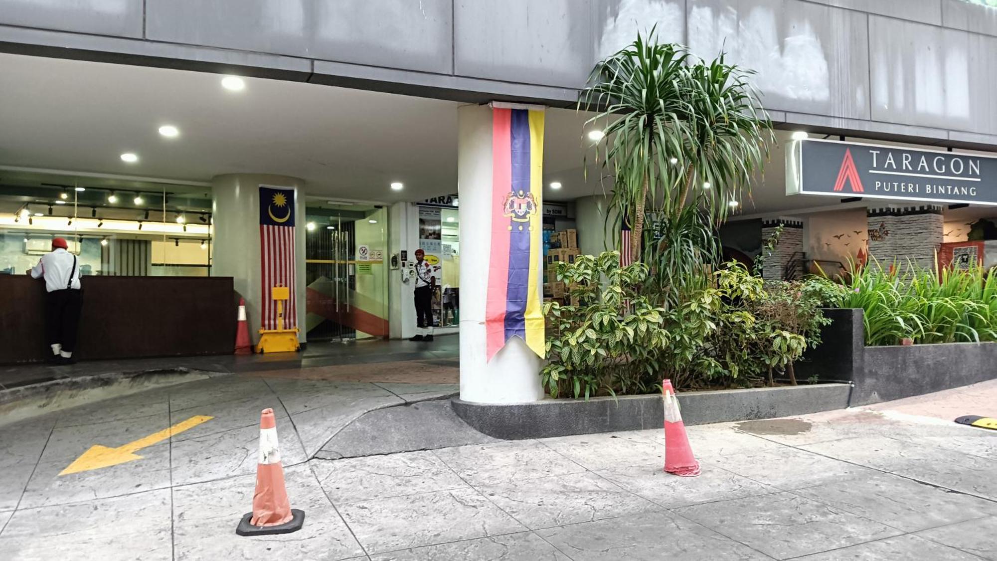 One Maxim Residence At Taragon Kuala Lumpur Exteriör bild