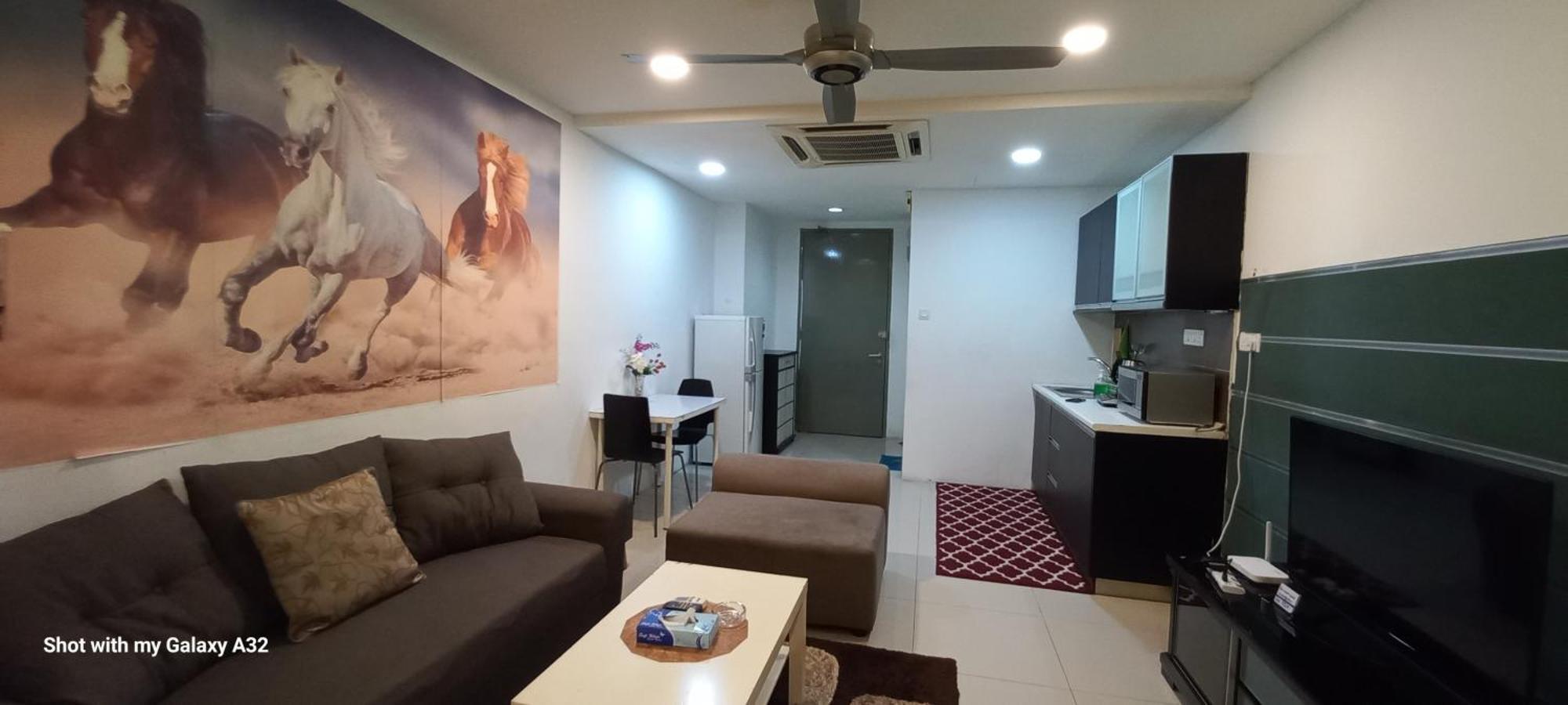 One Maxim Residence At Taragon Kuala Lumpur Exteriör bild