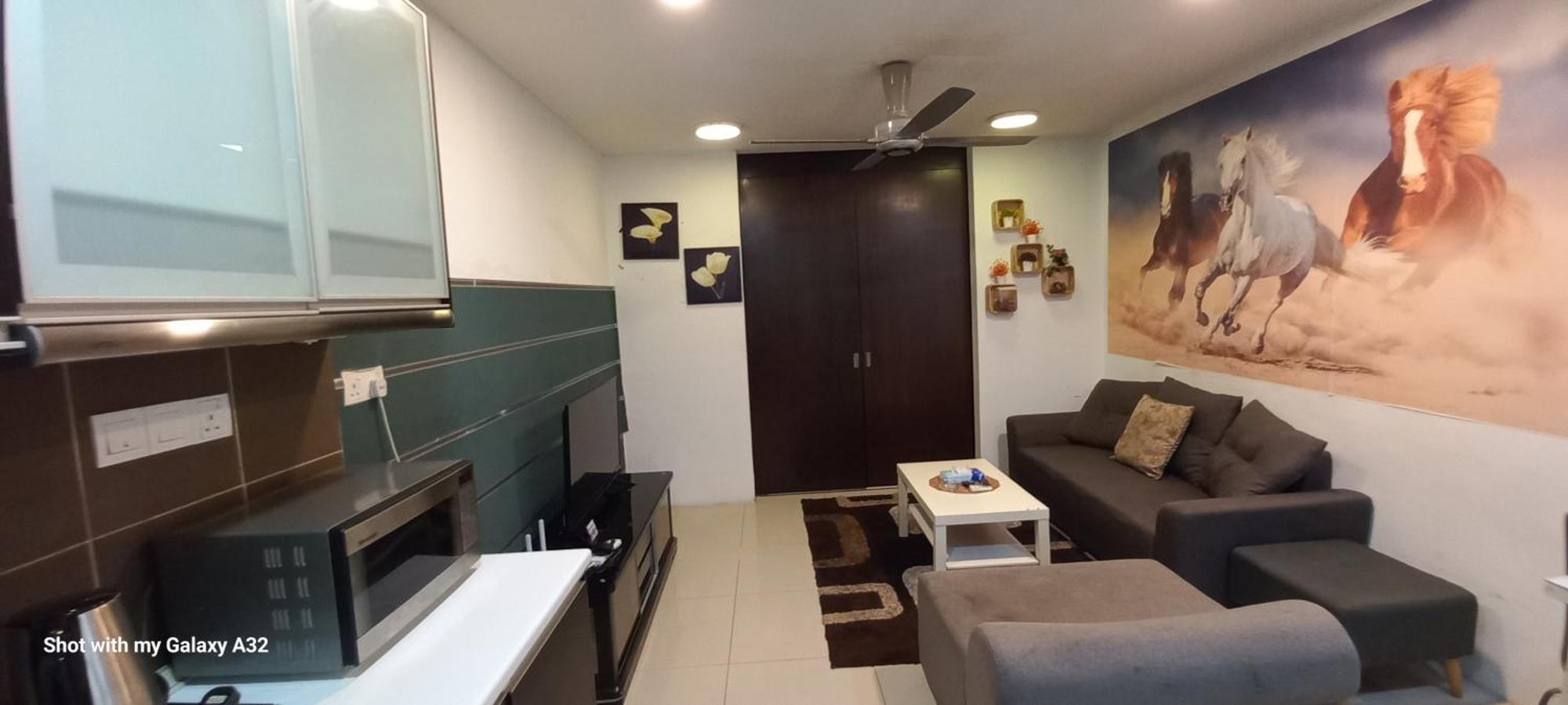 One Maxim Residence At Taragon Kuala Lumpur Exteriör bild