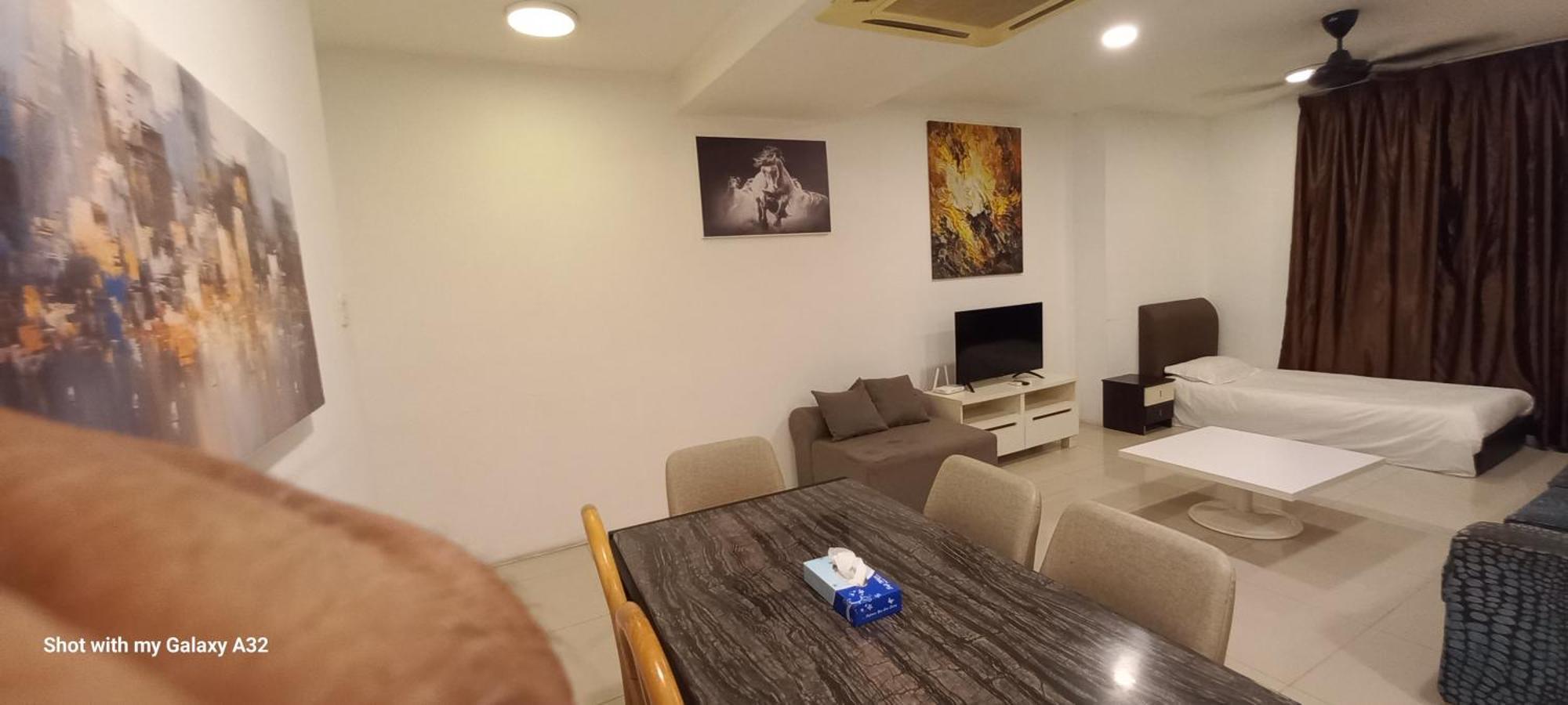 One Maxim Residence At Taragon Kuala Lumpur Exteriör bild