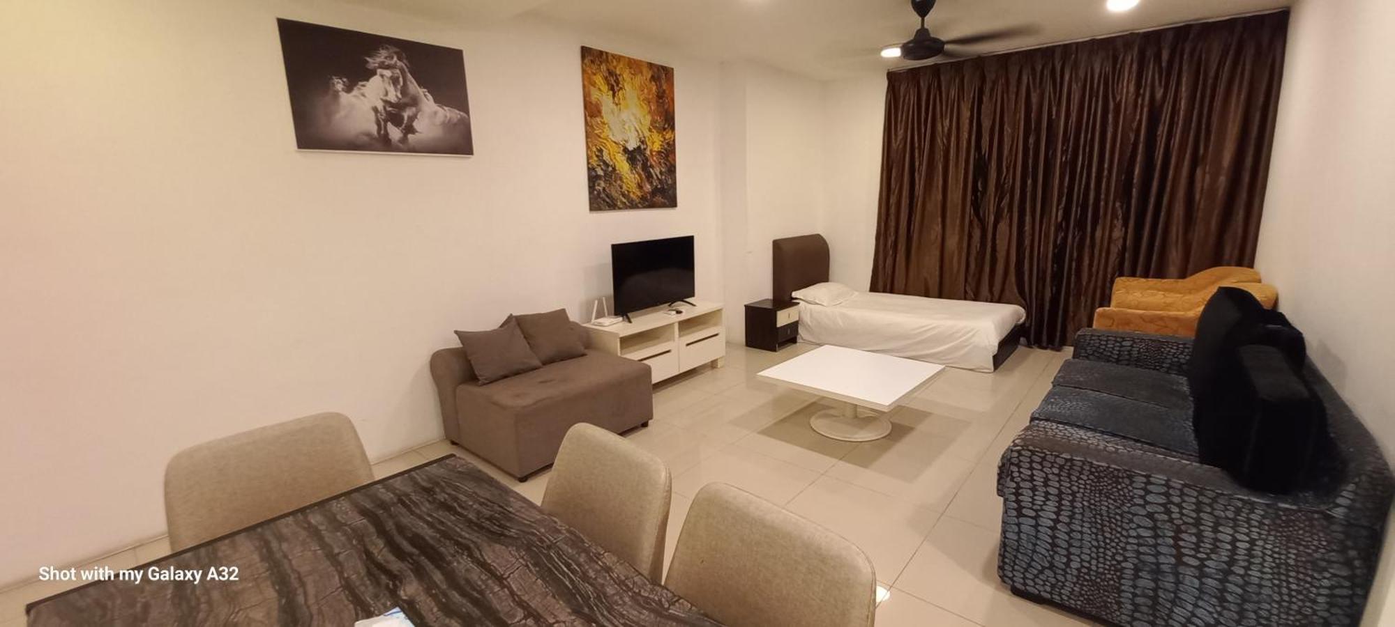 One Maxim Residence At Taragon Kuala Lumpur Rum bild